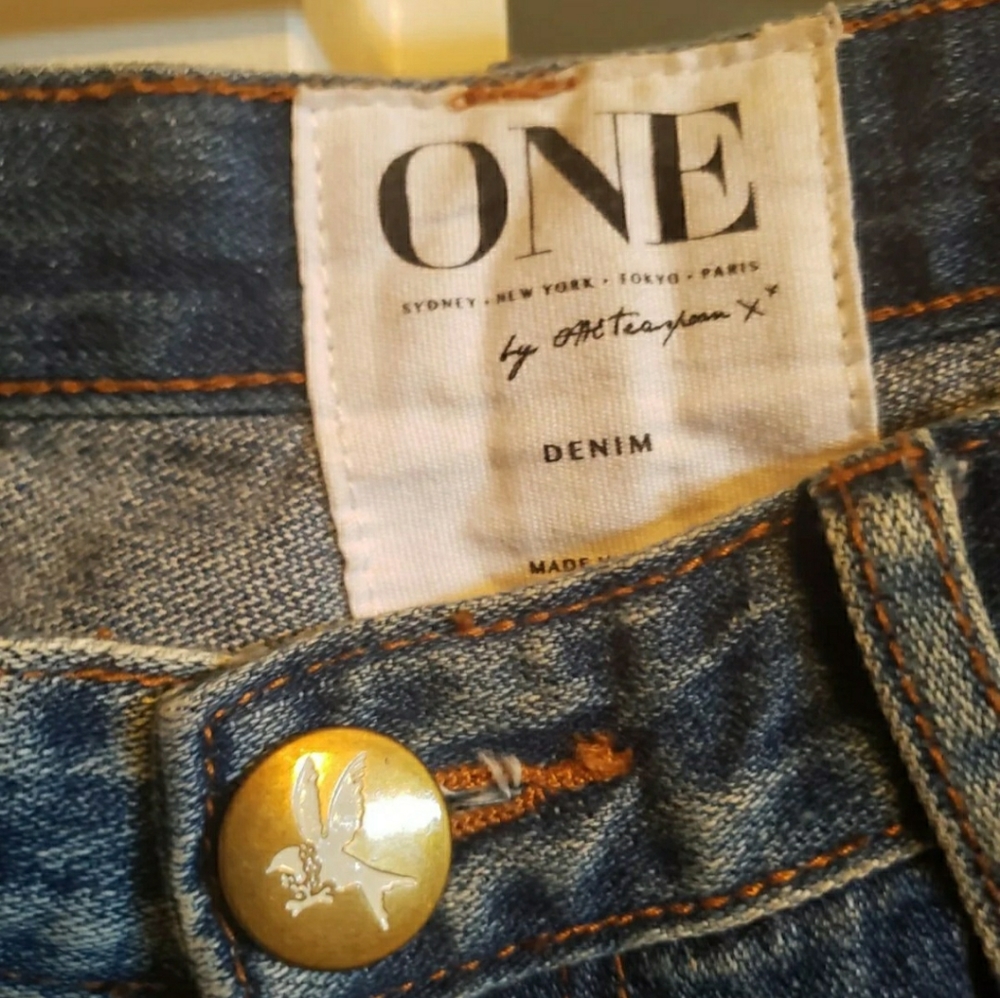 One Teaspoon - image 3